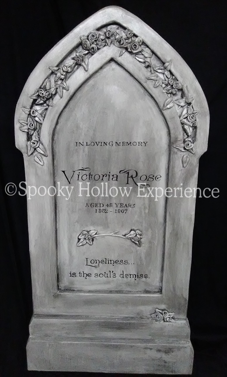 2022-Spooky Hollow Experience Copyright Victoria Rose